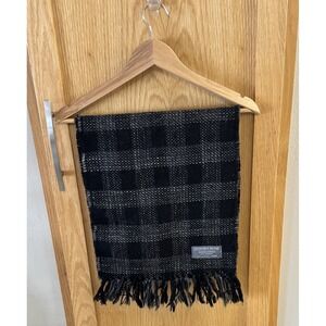 Geoffrey Beene Black White Grey Handloomed 100% Lambswool Long Scarf